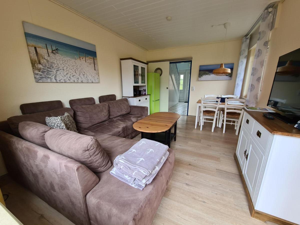 Ferienhaus Am Kurpark-norddeich Strandnah *